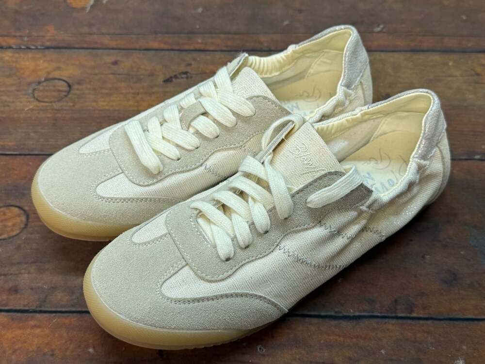 Blowfish Malibu Lana Ballet Jogger Sneaker Size 7.5M Beige Low-Top